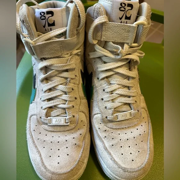 Nike Air Force High Tops - Picture 2 of 3
